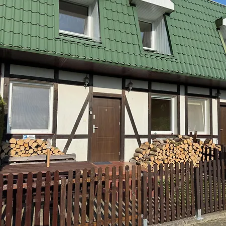 Casa de Férias Dom Nad Morzem W Plesnej *